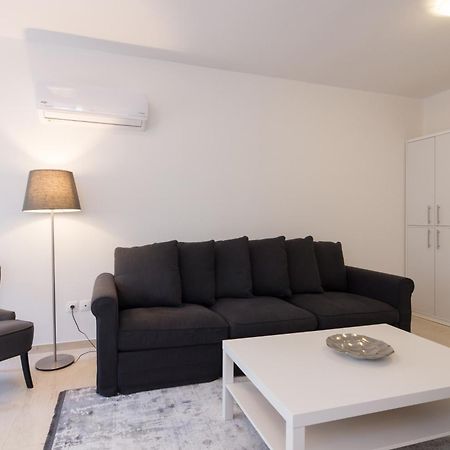 Great Two Bedrooms Apartment In Varkiza Вари Экстерьер фото